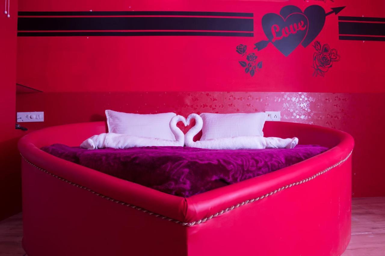 Hotel Shree Palace And Restaurant Ratlam Екстер'єр фото