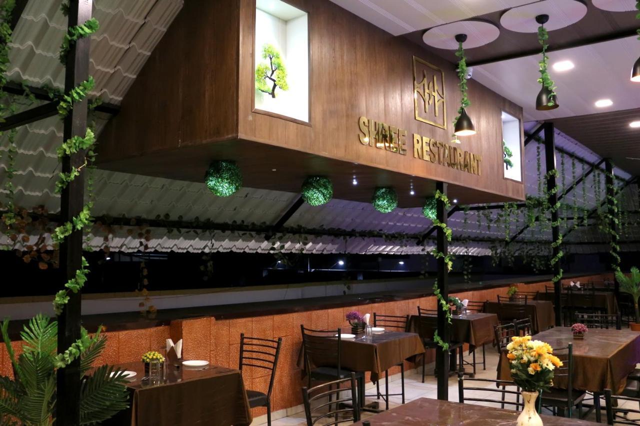 Hotel Shree Palace And Restaurant Ratlam Екстер'єр фото